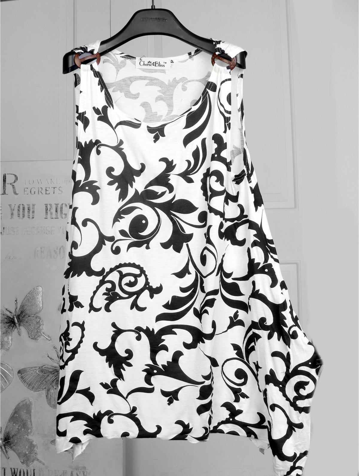 Splash Ink Print Fashion Tops W/ Coconut Buttons