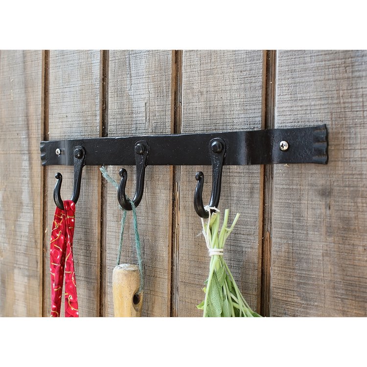 Bracket with Three Hooks