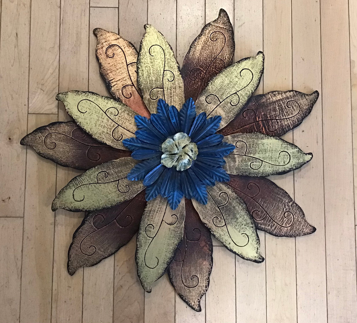 Decor - Wooden Flower